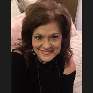 Meet your Posher, Renee